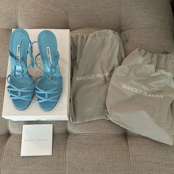 Manolo Blahnik Shoes - Manolo Blahnik Heels